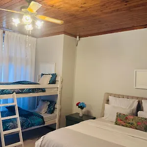  Guest house Leisure Family Parow
